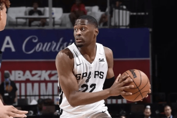 NBA球隊(duì)如何通過(guò)選秀系統(tǒng)發(fā)掘潛力新秀？